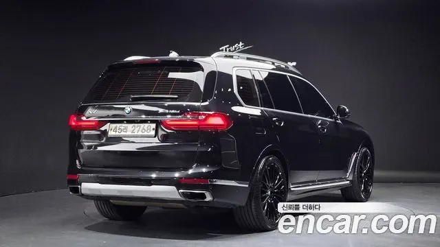 BMW X7 2019 — 157 473 км, чёрный, Корея — под ключ — фото 1
