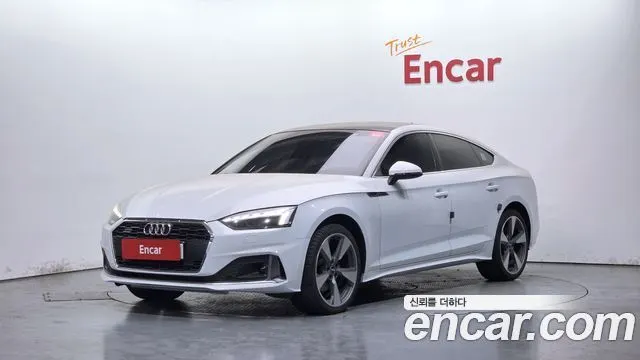 AUDI A5 2021