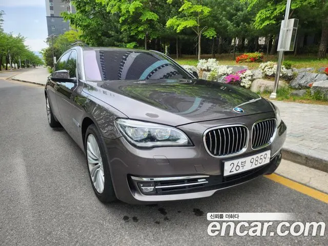 BMW 7 SERIES F01 2014
