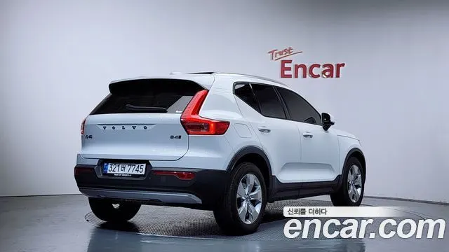 VOLVO XC40 — из Кореи под ключ