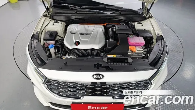 KIA K7 PREMIER HYBRID 2021 — 132 400 км, белый, Корея — под ключ — фото 6