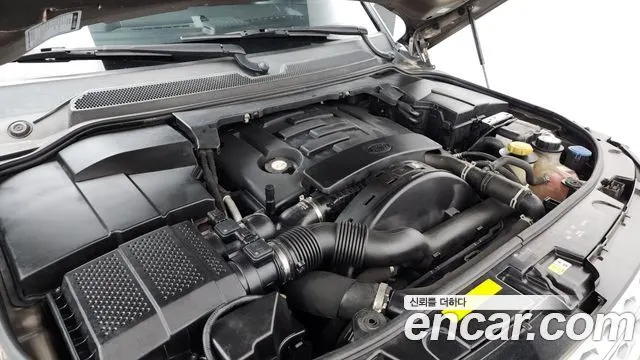 LAND ROVER DISCOVERY 4 2015 — 164 850 км, светло-золотистый, Корея — под ключ — фото 6