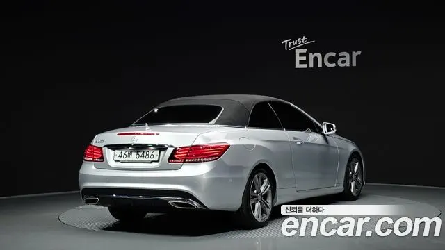 MERCEDES-BENZ E-CLASS W212 2017 — 48 629 км, серебристый, Корея — под ключ — фото 2