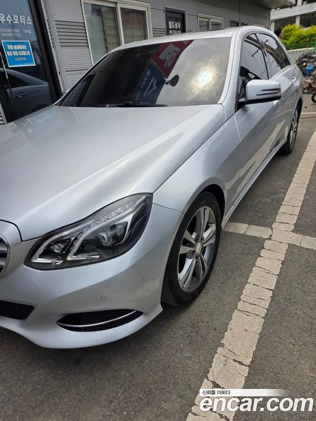 MERCEDES-BENZ E-CLASS W212 2015 — 105 500 км, серебристый, Корея — под ключ — фото 2