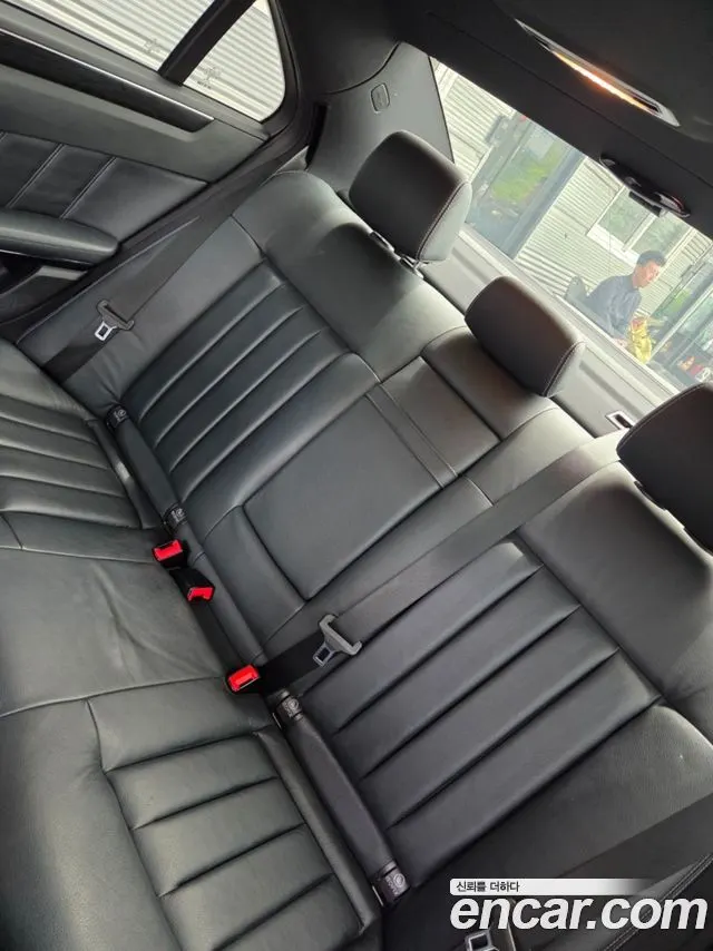 MERCEDES-BENZ E-CLASS W212 2015 — 105 500 км, серебристый, Корея — под ключ — фото 9