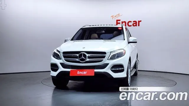 MERCEDES-BENZ GLE-CLASS W166 2018 — 111 009 км, белый, Корея — под ключ — фото 3
