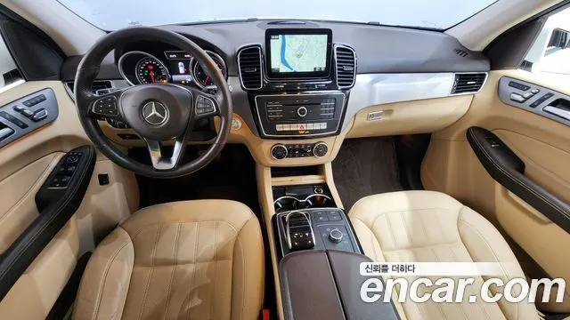 MERCEDES-BENZ GLE-CLASS W166 2018 — 111 009 км, белый, Корея — под ключ — фото 7