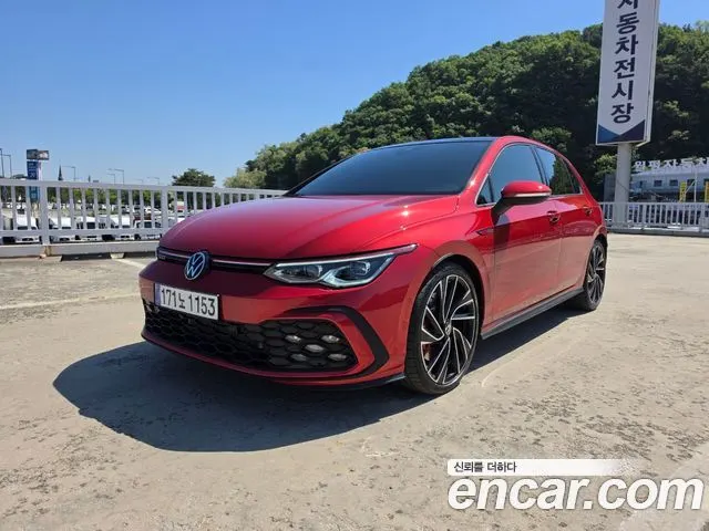 VOLKSWAGEN GOLF 2024