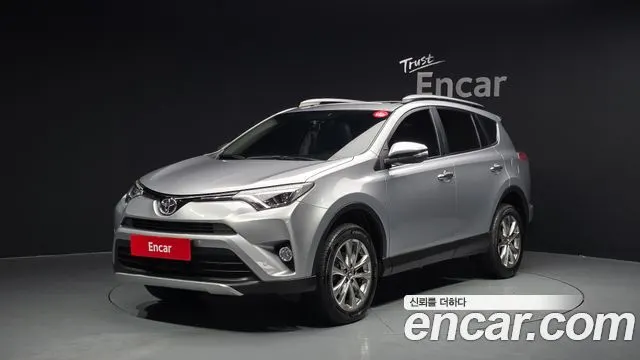TOYOTA RAV4 2017