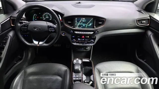 HYUNDAI IONIQ ELECTRIC 2017 — 120 764 км, белый, Корея — под ключ — фото 7