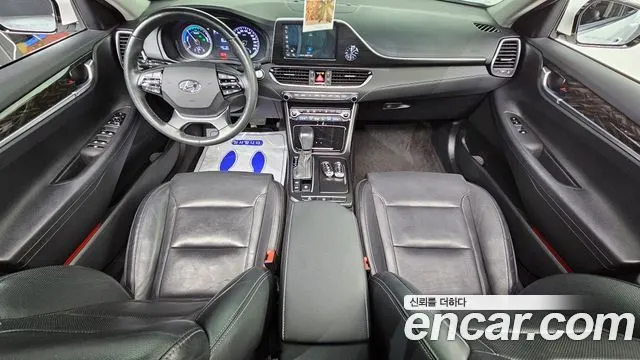 HYUNDAI GRANDEUR HYBRID 2019 — 101 644 км, белый, Корея — под ключ — фото 7