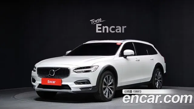 VOLVO V90 CROSS COUNTRY 2021
