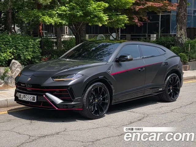 LAMBORGHINI URUS 2023 — 9 150 км, красный, Корея — под ключ — фото 12