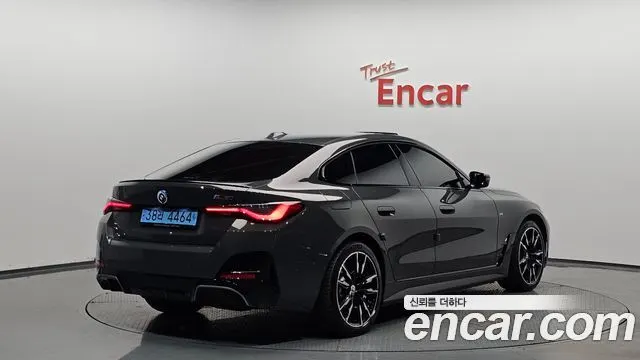 BMW I4 2023