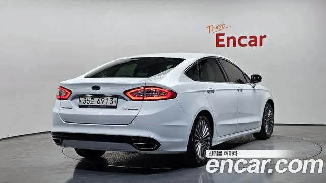 FORD MONDEO 2017 — 172 711 км, белый, Корея — под ключ — фото 2
