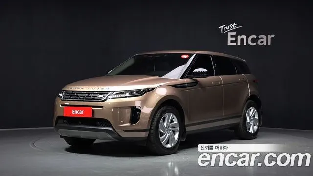 LAND ROVER RANGE ROVER EVOQUE 2025 — 12 065 км, золотистый, Корея — под ключ — фото 1