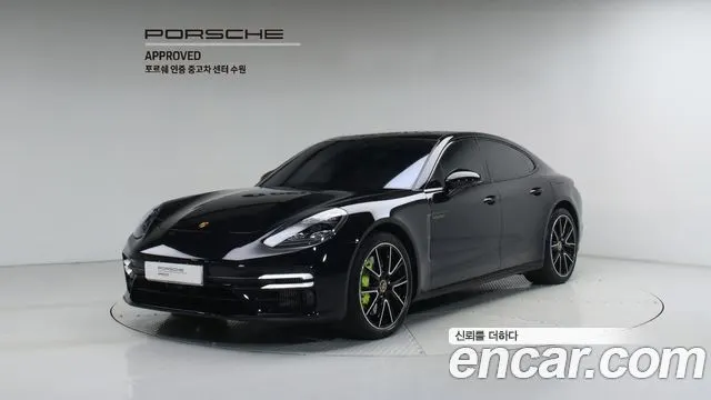 PORSCHE PANAMERA 971 2023