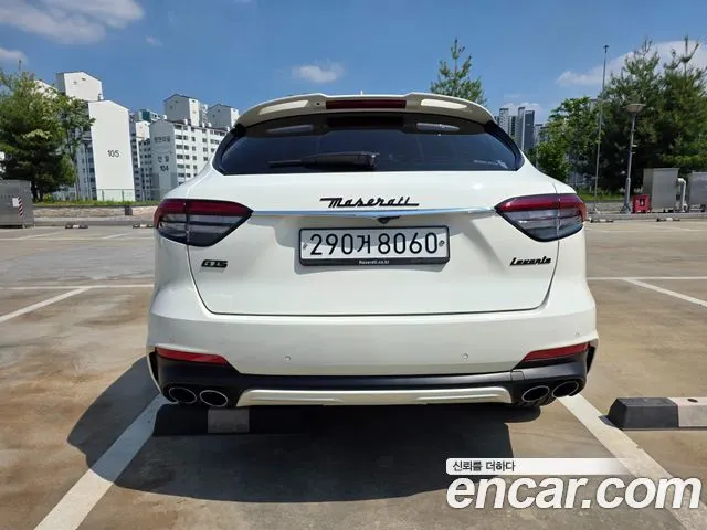 MASERATI LEVANTE 2019 — 48 000 км, белый, Корея — под ключ — фото 5