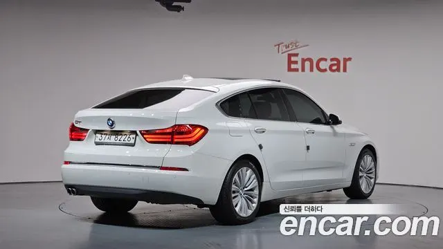 BMW 5 SERIES GT F07 2015