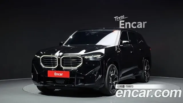 BMW XM 2024