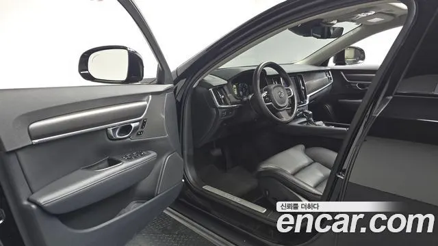 VOLVO V90 CROSS COUNTRY 2018 — 123 753 км, чёрный, Корея — под ключ — фото 10