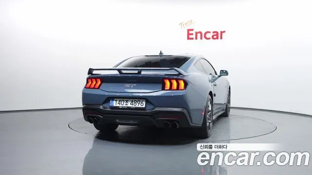 FORD MUSTANG 2024 — 13 895 км, светло-серебристый, Корея — под ключ — фото 4