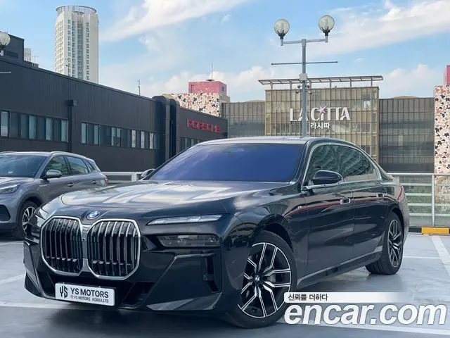 BMW 7 SERIES G70 2025