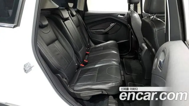 FORD KUGA 2016 — 145 879 км, белый, Корея — под ключ — фото 12