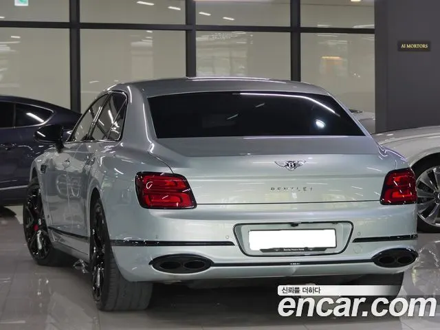 BENTLEY FLYING SPUR 2023 — 28 400 км, светло-серебристый, Корея — под ключ — фото 3