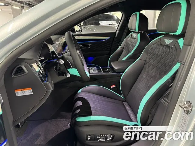 BENTLEY FLYING SPUR 2023 — 28 400 км, светло-серебристый, Корея — под ключ — фото 8