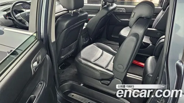 KGM KORANDO TURISMO 2019 — 35 656 км, синий, Корея — под ключ — фото 11
