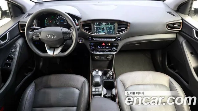 HYUNDAI IONIQ ELECTRIC 2019 — 74 551 км, белый, Корея — под ключ — фото 7