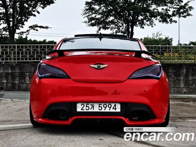 HYUNDAI GENESIS COUPE 2012 — 188 705 км, красный, Корея — под ключ — фото 4