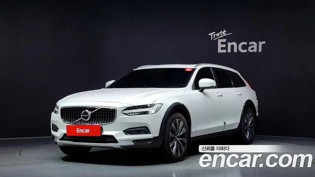 VOLVO V90 CROSS COUNTRY 2021