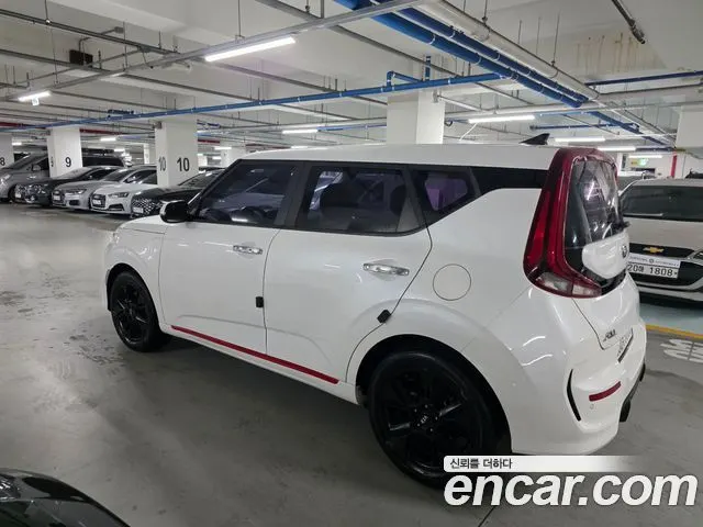 KIA SOUL BOOSTER 2019 — 188 000 км, белый, Корея — под ключ — фото 3