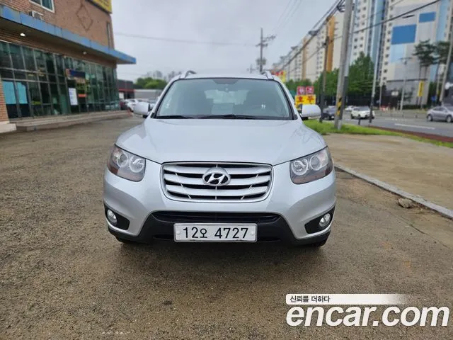 HYUNDAI SANTA FE CM 2011