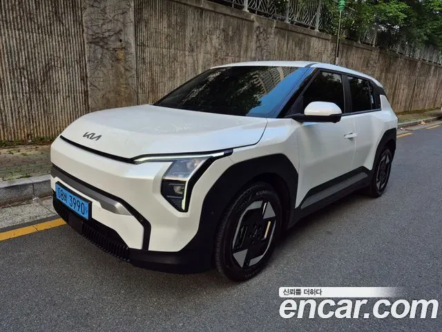 KIA EV3 2025