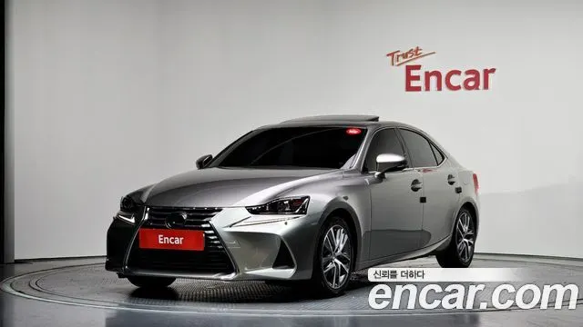 Lexus IS300 — из Кореи под ключ