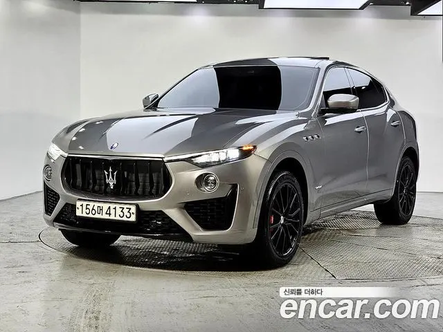 MASERATI LEVANTE 2019 — 89 609 км, серый, Корея — под ключ — фото 1