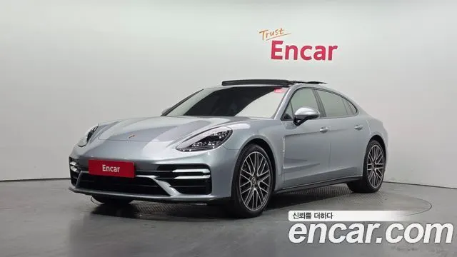 PORSCHE PANAMERA 971 2022
