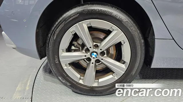 BMW 2 SERIES ACTIVE TOURER 2023 — 44 010 км, светло-серебристый, Корея — под ключ — фото 5