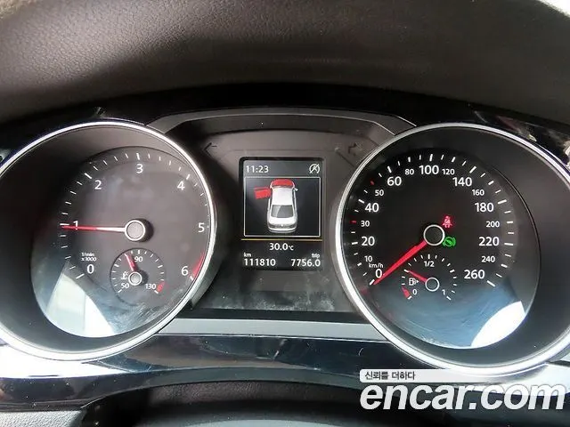 VOLKSWAGEN JETTA 2015 — 111 788 км, коричневый, Корея — под ключ — фото 9