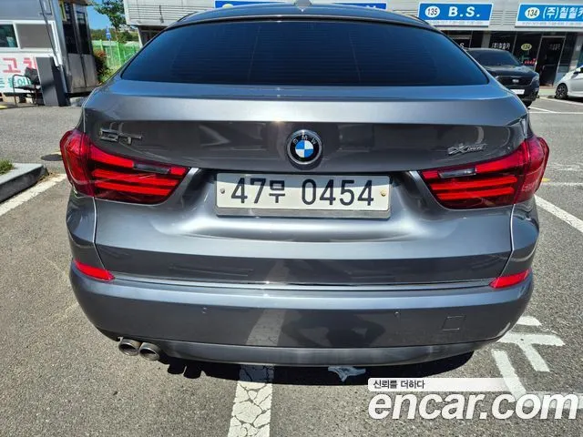 BMW 5 SERIES GT 2016 — 250 944 км, светло-серебристый, Корея — под ключ — фото 3