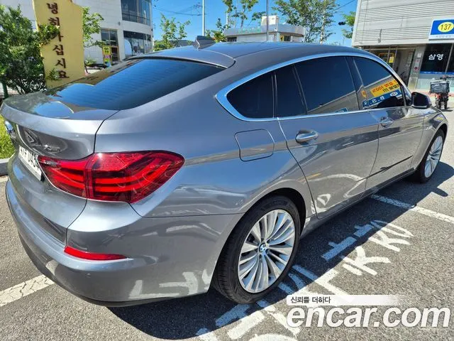 BMW 5 SERIES GT 2016 — 250 944 км, светло-серебристый, Корея — под ключ — фото 4