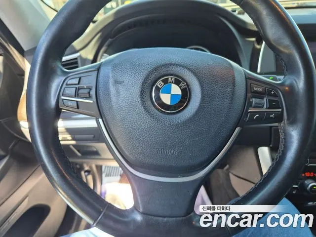 BMW 5 SERIES GT 2016 — 250 944 км, светло-серебристый, Корея — под ключ — фото 9