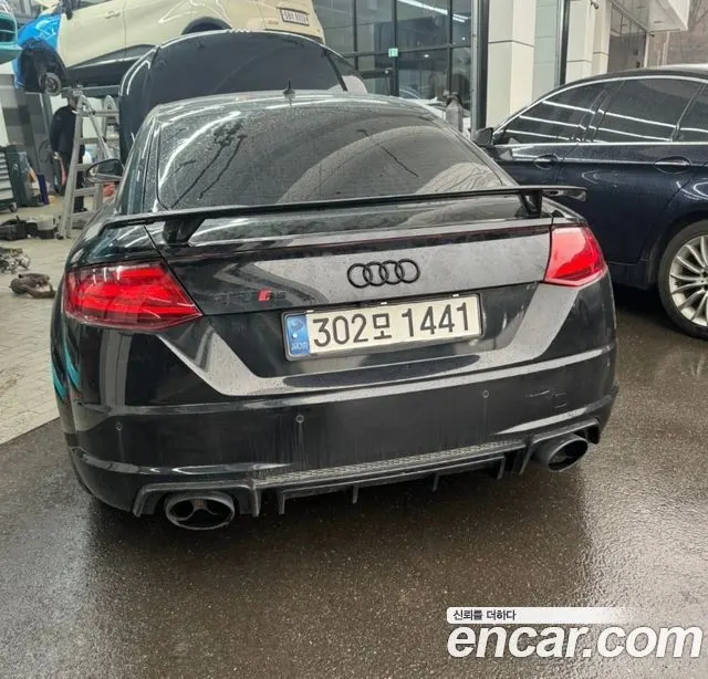 AUDI TT 2016 — 213 000 км, чёрный, Корея — под ключ — фото 6