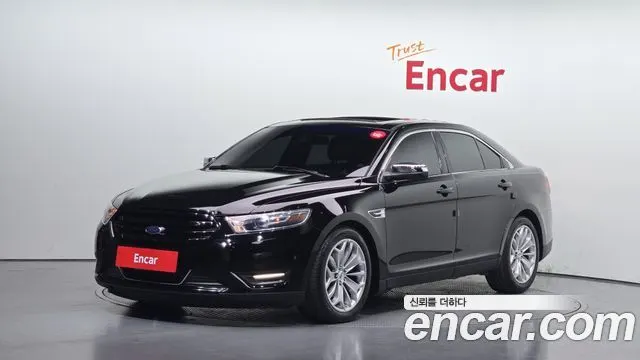 FORD TAURUS 2017