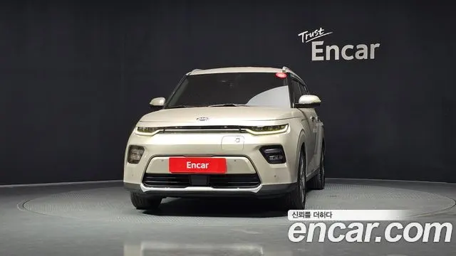 KIA SOUL BOOSTER 2019 — 83 107 км, светло-золотистый, Корея — под ключ — фото 3