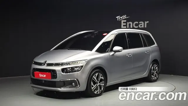 CITROEN GRAND C4 PICASSO 2019 — 66 747 км, серебристый, Корея — под ключ — фото 1