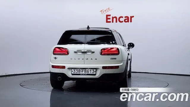 MINI COOPER CLUBMAN 2023 — 22 701 км, белый-перламутр, Корея — под ключ — фото 4
